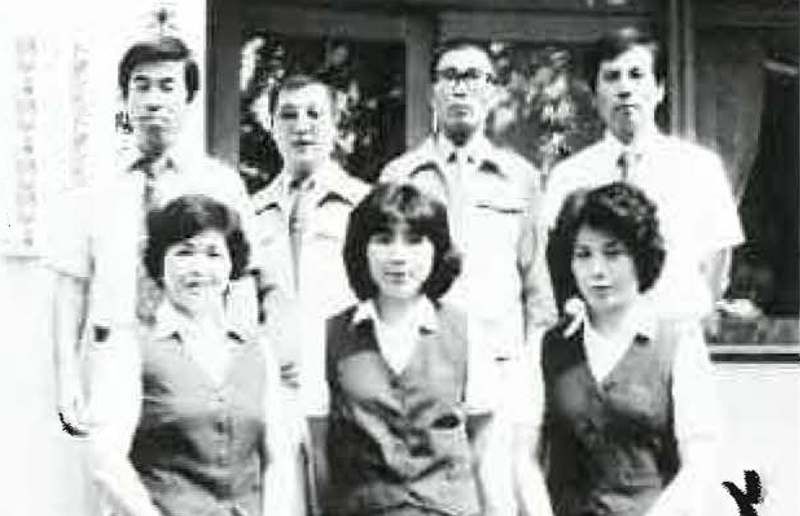 大阪出張所（1986年、営業所に、1991年8月支店に）を開設